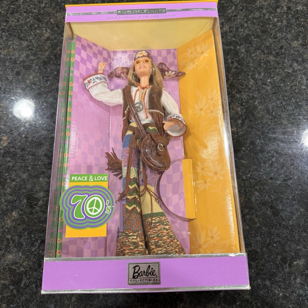 Vintage (2000) Mattel Barbie Collector Edition Peace & Love 70's #27677 NIB